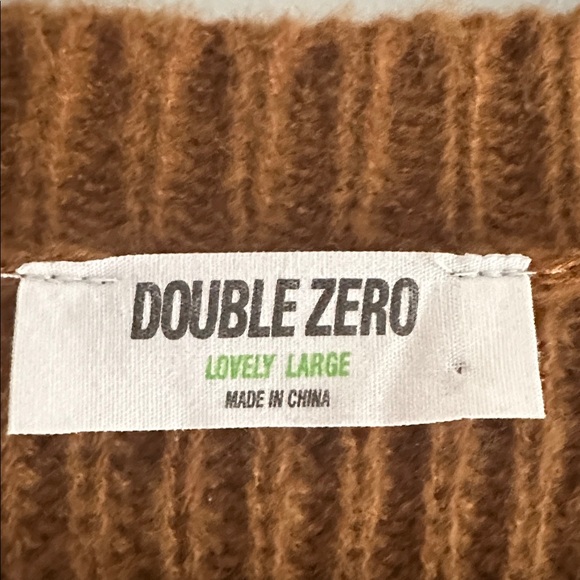 Brown Ribbed Women's Cropped Cardigan Sweater - EUC - Picture 3 of 6